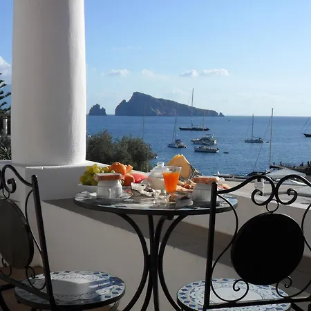 Hotel O Palmo Lipari (Isola Lipari)