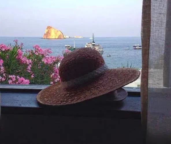 Hotel O Palmo Lipari (Isola Lipari)